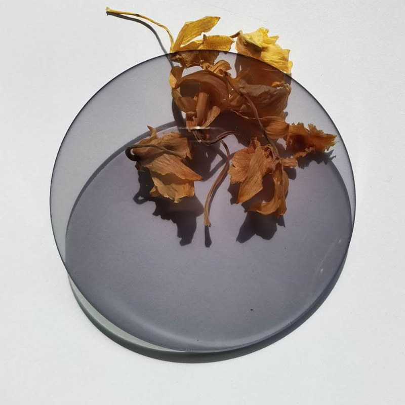 1.67 Lentille photochromique SHMC