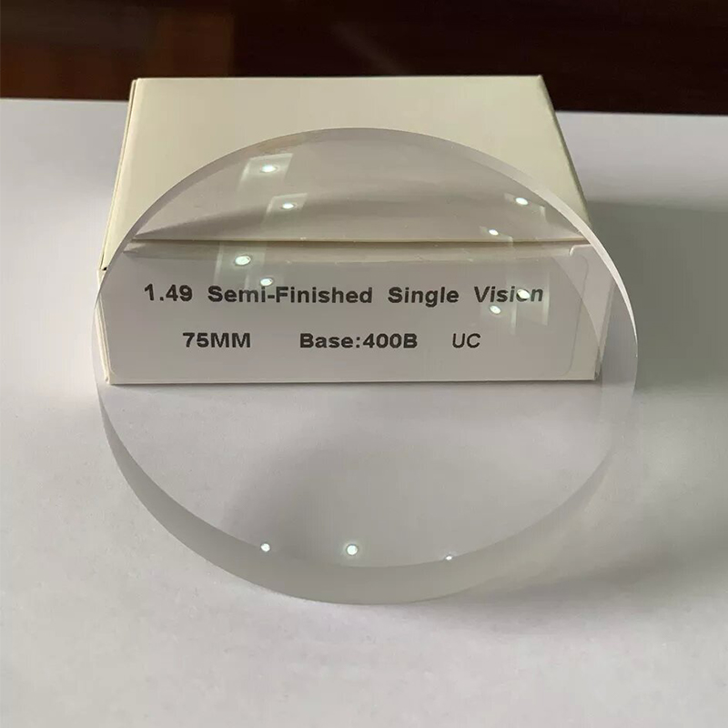 Lentille semi-finie à visine simple 1.499