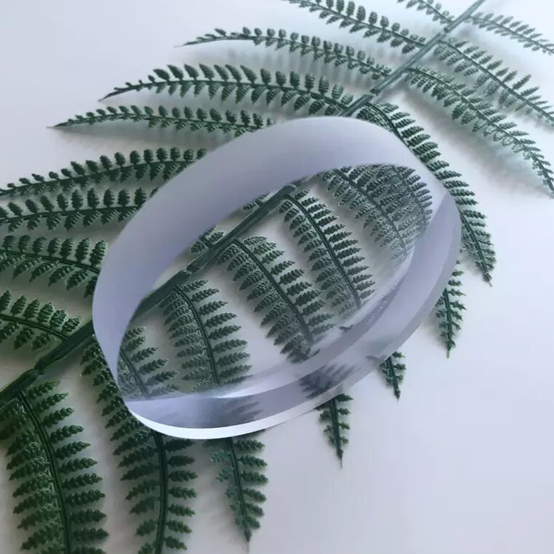 Lentille unifocale semi-finie 1,67