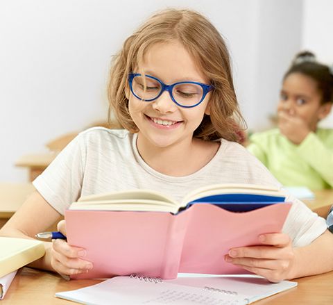 Lentilles de contrôle de la myopie